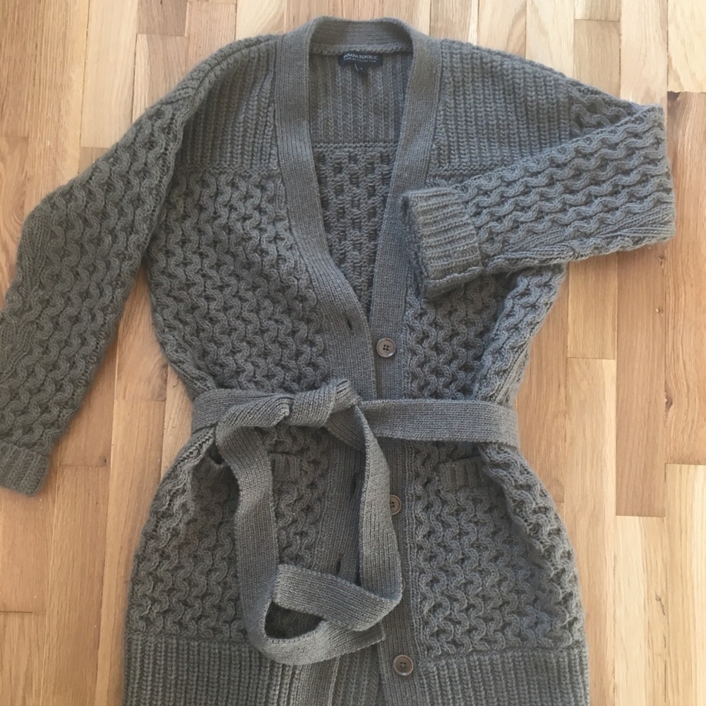 Banana republic sweater